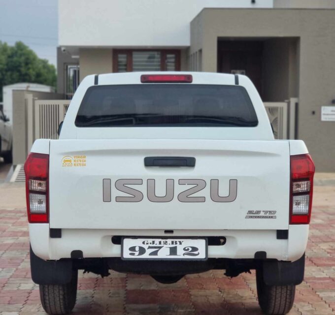 Isuzu Dmax S Cab