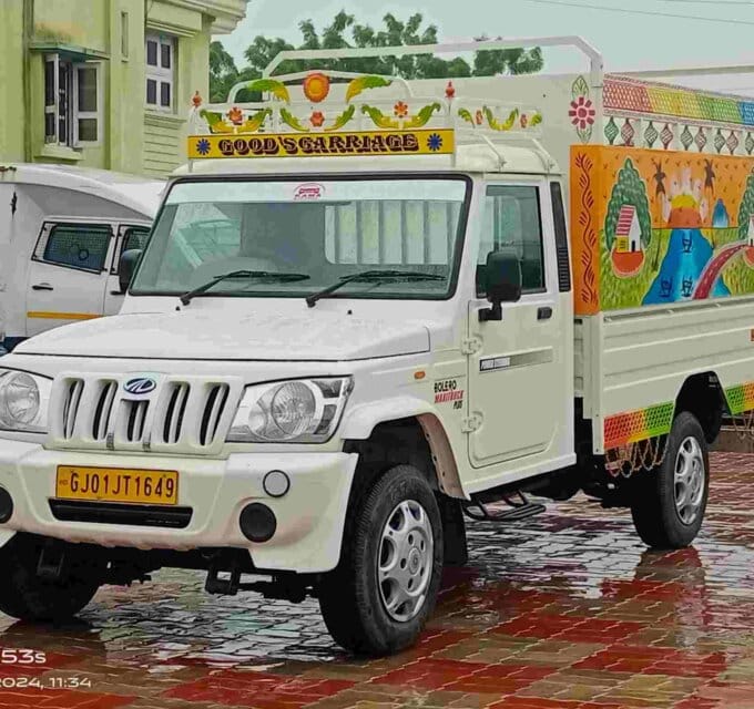 Second Hand Bolero Maxiitruck Plus