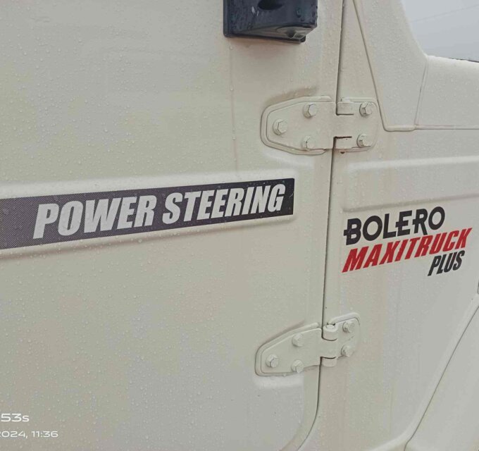 Second Hand Bolero Maxiitruck Plus