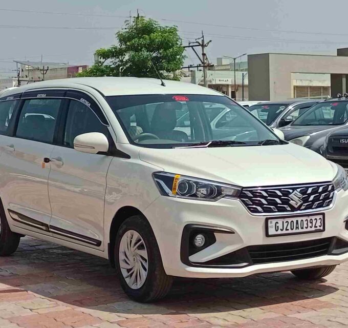 Second Hand Maruti Ertiga CNG