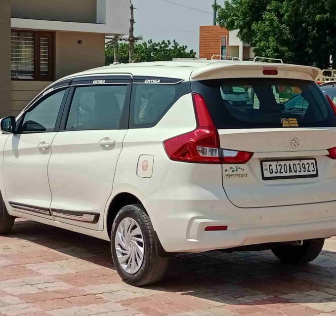 Second Hand Maruti Ertiga CNG